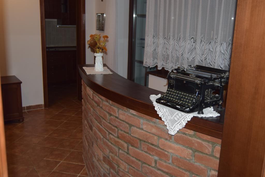 Farm Stay Frank Ozmec Wine And Glamping Estate Ljutomer Kamer foto