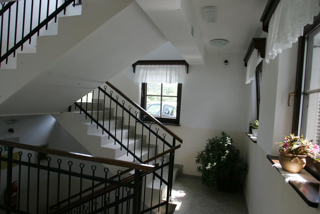 Farm Stay Frank Ozmec Wine And Glamping Estate Ljutomer Kamer foto
